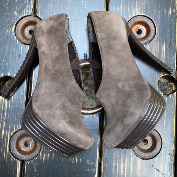 Carlos Rossetti Platform Suede Booties - Picture 3 of 6